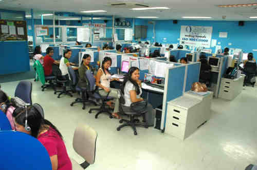 Office based outbound calling agent/s photo